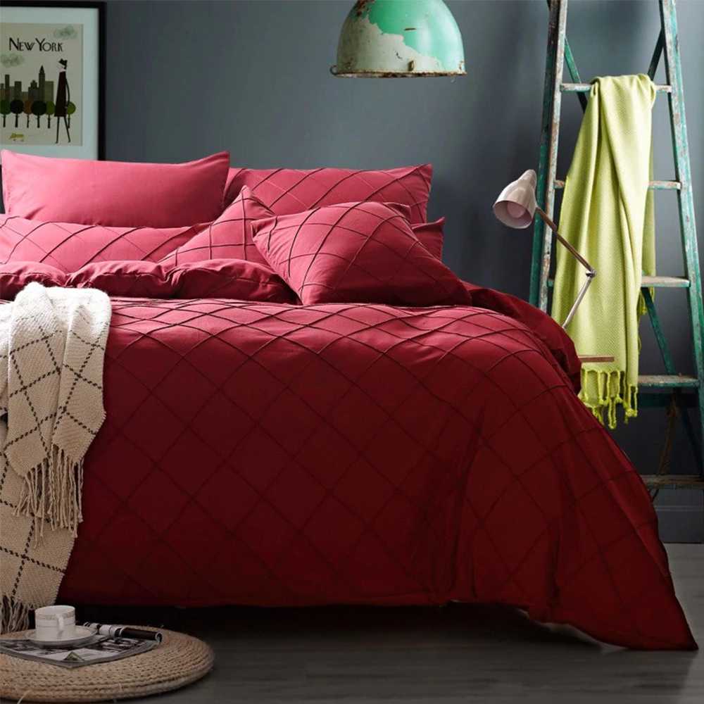 CROSS PLEATED DUVET SET 8 PES( RED )